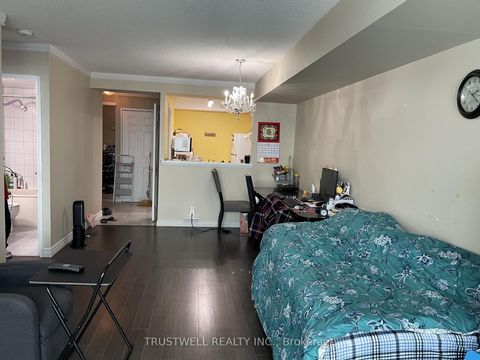 Photo 15 at 1509 - 8 Lee Centre Drive, Woburn, Toronto