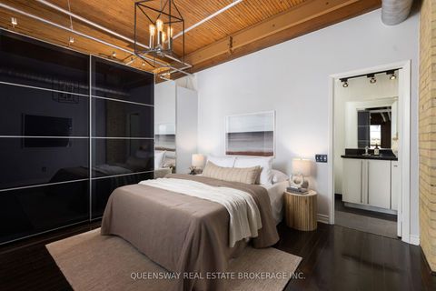 Photo 11 at 602 - 781 King Street W, Niagara, Toronto