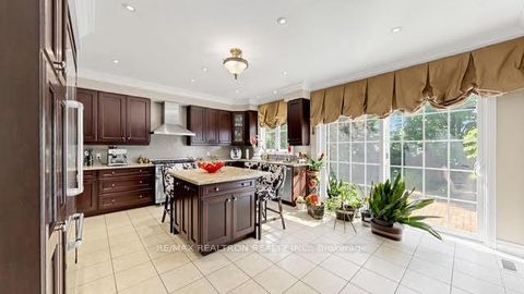 Photo 7 at 50 Sir Francesco Street, Patterson, Vaughan