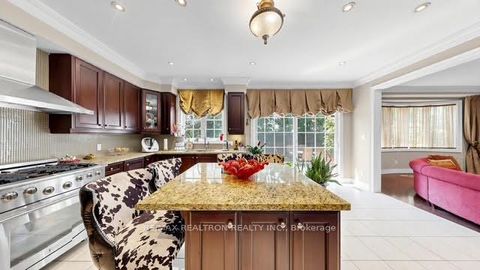 Photo 10 at 50 Sir Francesco Street, Patterson, Vaughan