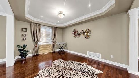 Photo 11 at 50 Sir Francesco Street, Patterson, Vaughan