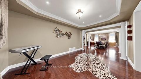 Photo 14 at 50 Sir Francesco Street, Patterson, Vaughan