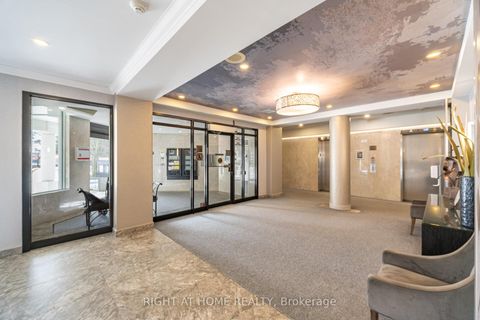 Photo 3 at 711 - 120 Promenade Circle, Brownridge, Vaughan