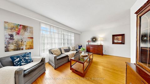 Photo 4 at 61 Norfield Crescent, Old Rexdale, Toronto