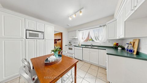Photo 8 at 61 Norfield Crescent, Old Rexdale, Toronto