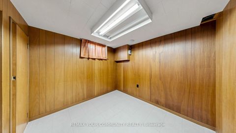 Photo 20 at 61 Norfield Crescent, Old Rexdale, Toronto