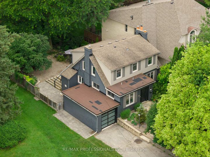 Photo 3 at 1364 Islington Avenue, Rosethorn, Toronto