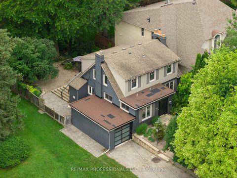 Photo 3 at 1364 Islington Avenue, Rosethorn, Toronto