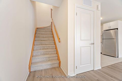 Photo 6 at 19 - 30 Liben Way, Malvern, Toronto