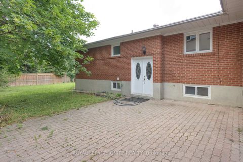 Photo 5 at 159 Church Street, Weston, Toronto