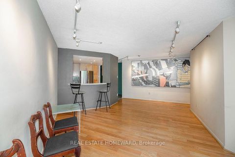 Photo 17 at 626 - 77 Maitland Place, South St. James Town, Toronto