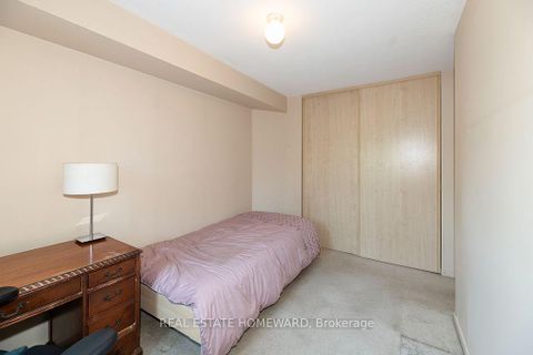 Photo 19 at 626 - 77 Maitland Place, South St. James Town, Toronto