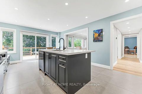 Photo 15 at 35 Harmony Hill Crescent, Mill Pond, Richmond Hill