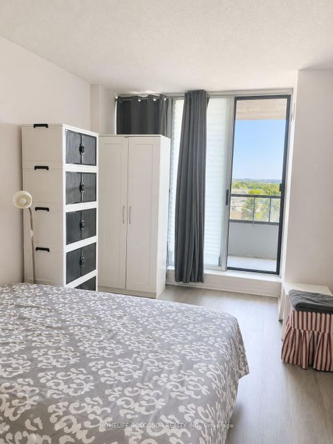 Photo 12 at 912 - 330 Alton Towers Circle, Milliken, Toronto
