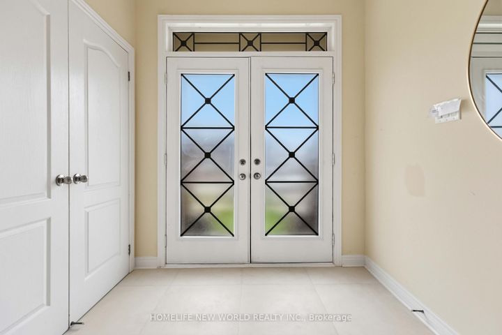 Photo 1 at 44 Dame Gruev Drive, Greensborough, Markham