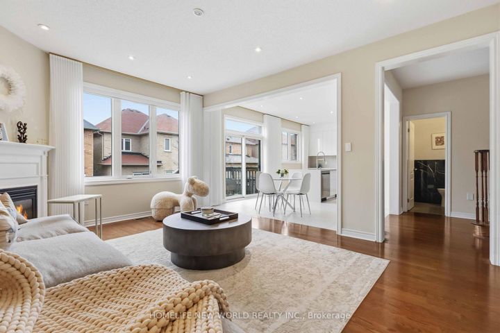 Photo 19 at 44 Dame Gruev Drive, Greensborough, Markham