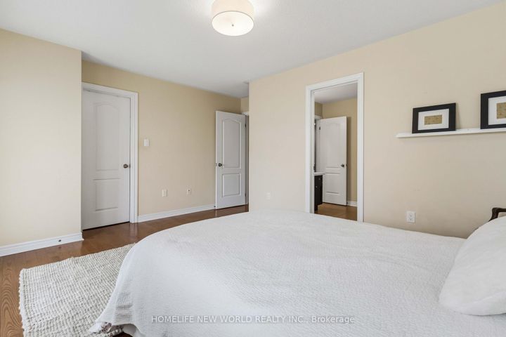 Photo 38 at 44 Dame Gruev Drive, Greensborough, Markham