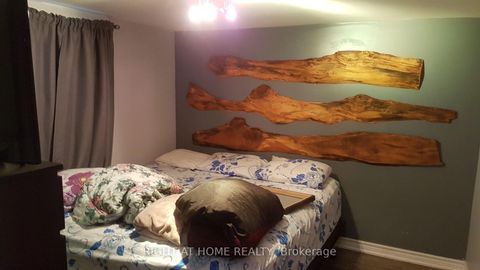 Photo 14 at 4 Wendy Way, Oak Ridges, Richmond Hill