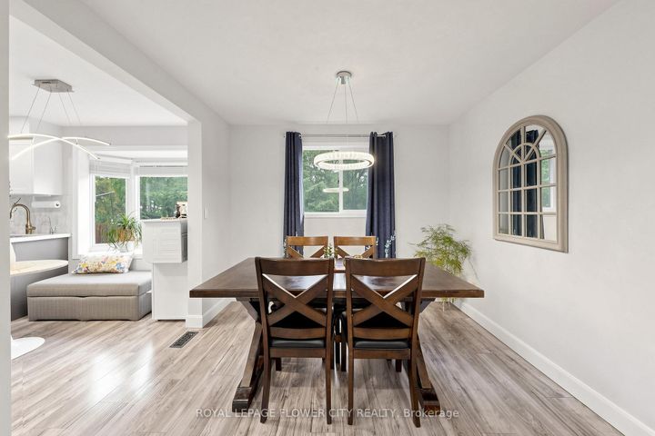 Photo 8 at 206 Mcmurchy Avenue S, Brampton South, Brampton