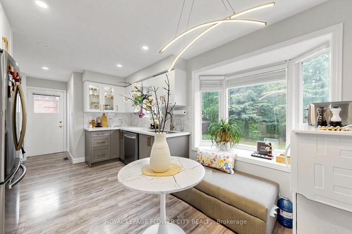 Photo 12 at 206 Mcmurchy Avenue S, Brampton South, Brampton