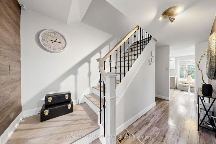 Photo 20 at 206 Mcmurchy Avenue S, Brampton South, Brampton