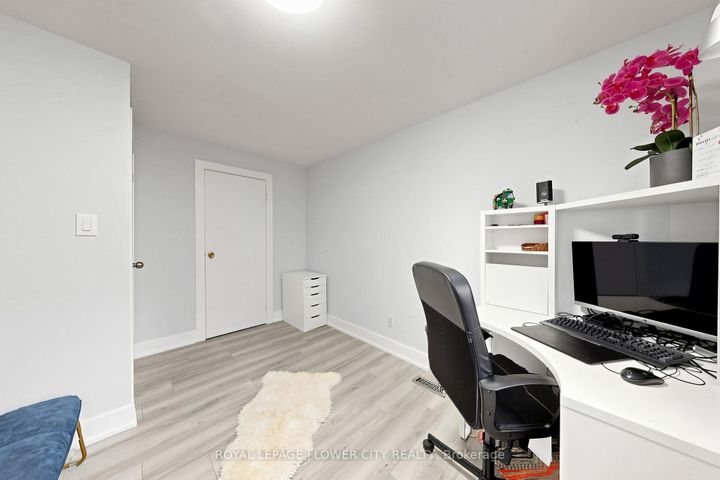 Photo 29 at 206 Mcmurchy Avenue S, Brampton South, Brampton