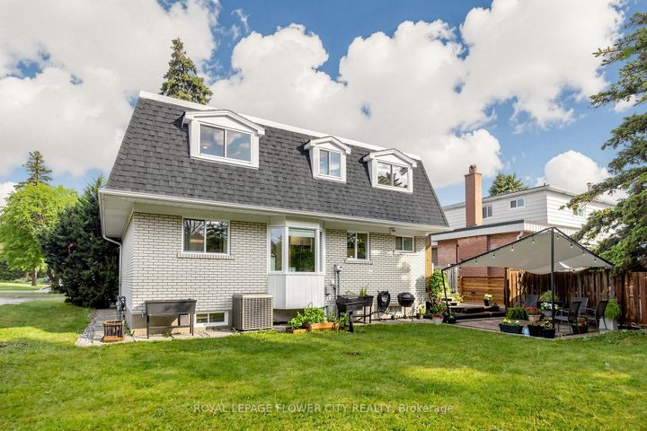 Photo 43 at 206 Mcmurchy Avenue S, Brampton South, Brampton