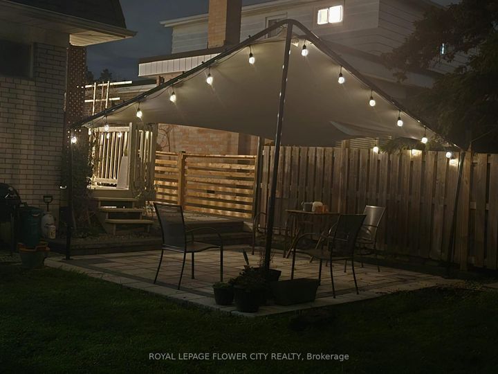 Photo 45 at 206 Mcmurchy Avenue S, Brampton South, Brampton