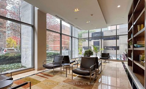 Photo 6 at 2010 - 37 Grosvenor Street, Bay Street Corridor, Toronto