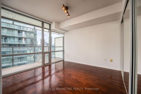 Photo 23 at 2010 - 37 Grosvenor Street, Bay Street Corridor, Toronto