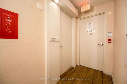 Photo 27 at 2010 - 37 Grosvenor Street, Bay Street Corridor, Toronto