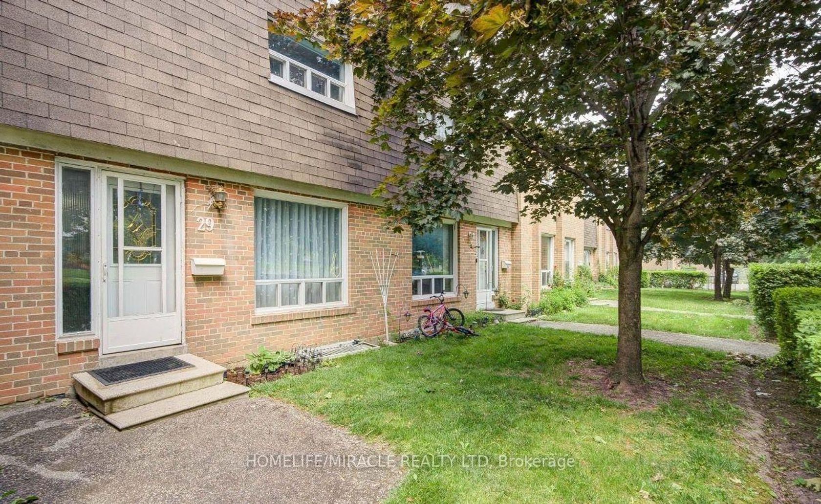29 - 1730 Albion Road, Clairville, Toronto 
