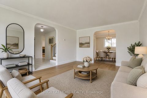 Photo 5 at 7 Charterhouse Road, Malvern West, Toronto