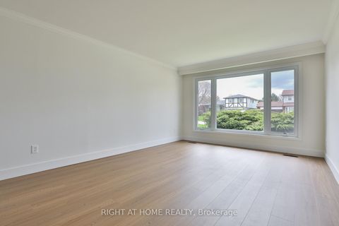 Photo 7 at 7 Charterhouse Road, Malvern West, Toronto