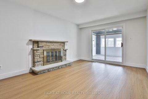 Photo 8 at 7 Charterhouse Road, Malvern West, Toronto