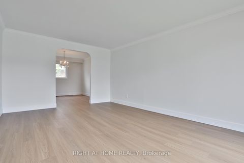 Photo 11 at 7 Charterhouse Road, Malvern West, Toronto