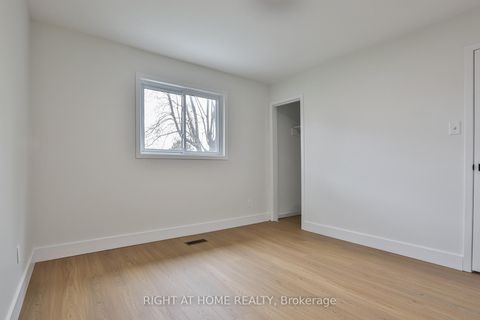 Photo 29 at 7 Charterhouse Road, Malvern West, Toronto