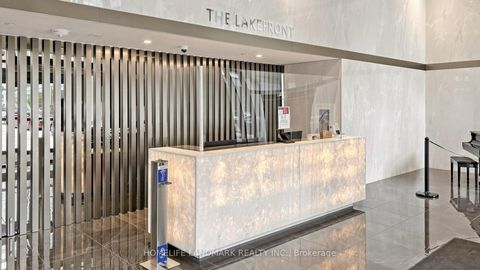 Photo 3 at 806 - 17 Bathurst Street, Waterfront Communities C1, Toronto