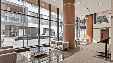Photo 4 at 806 - 17 Bathurst Street, Waterfront Communities C1, Toronto