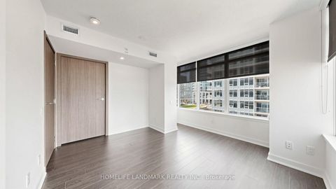 Photo 20 at 806 - 17 Bathurst Street, Waterfront Communities C1, Toronto