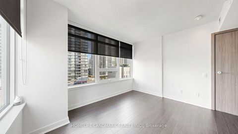 Photo 22 at 806 - 17 Bathurst Street, Waterfront Communities C1, Toronto