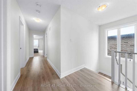 Photo 12 at 1172 Peelar Crescent, Lefroy, Innisfil