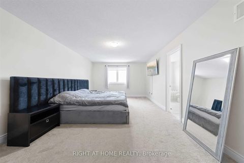 Photo 13 at 1172 Peelar Crescent, Lefroy, Innisfil