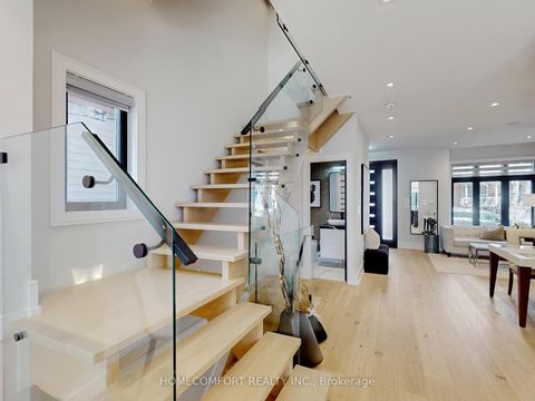 Photo 14 at 70 Bellefair Avenue, The Beaches, Toronto