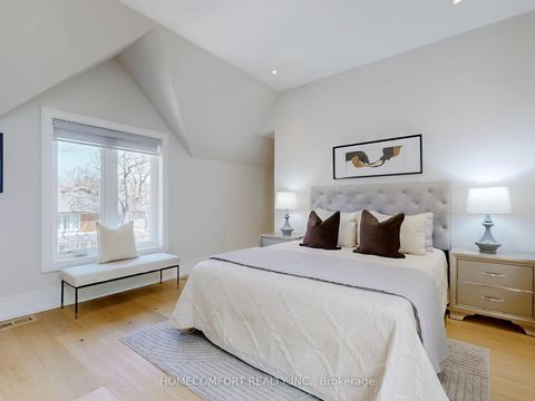 Photo 27 at 70 Bellefair Avenue, The Beaches, Toronto