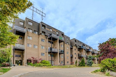 Photo 1 at 126 - 4001 Don Mills Road, Hillcrest Village, Toronto