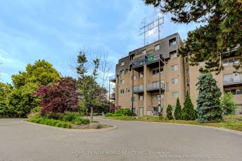 Photo 2 at 126 - 4001 Don Mills Road, Hillcrest Village, Toronto