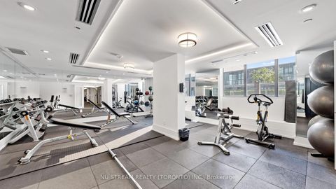 Photo 36 at 1015 - 955 Bay Street, Bay Street Corridor, Toronto