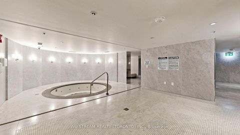 Photo 38 at 1015 - 955 Bay Street, Bay Street Corridor, Toronto