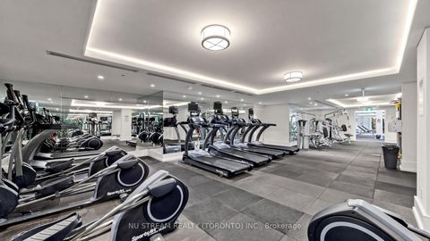 Photo 39 at 1015 - 955 Bay Street, Bay Street Corridor, Toronto